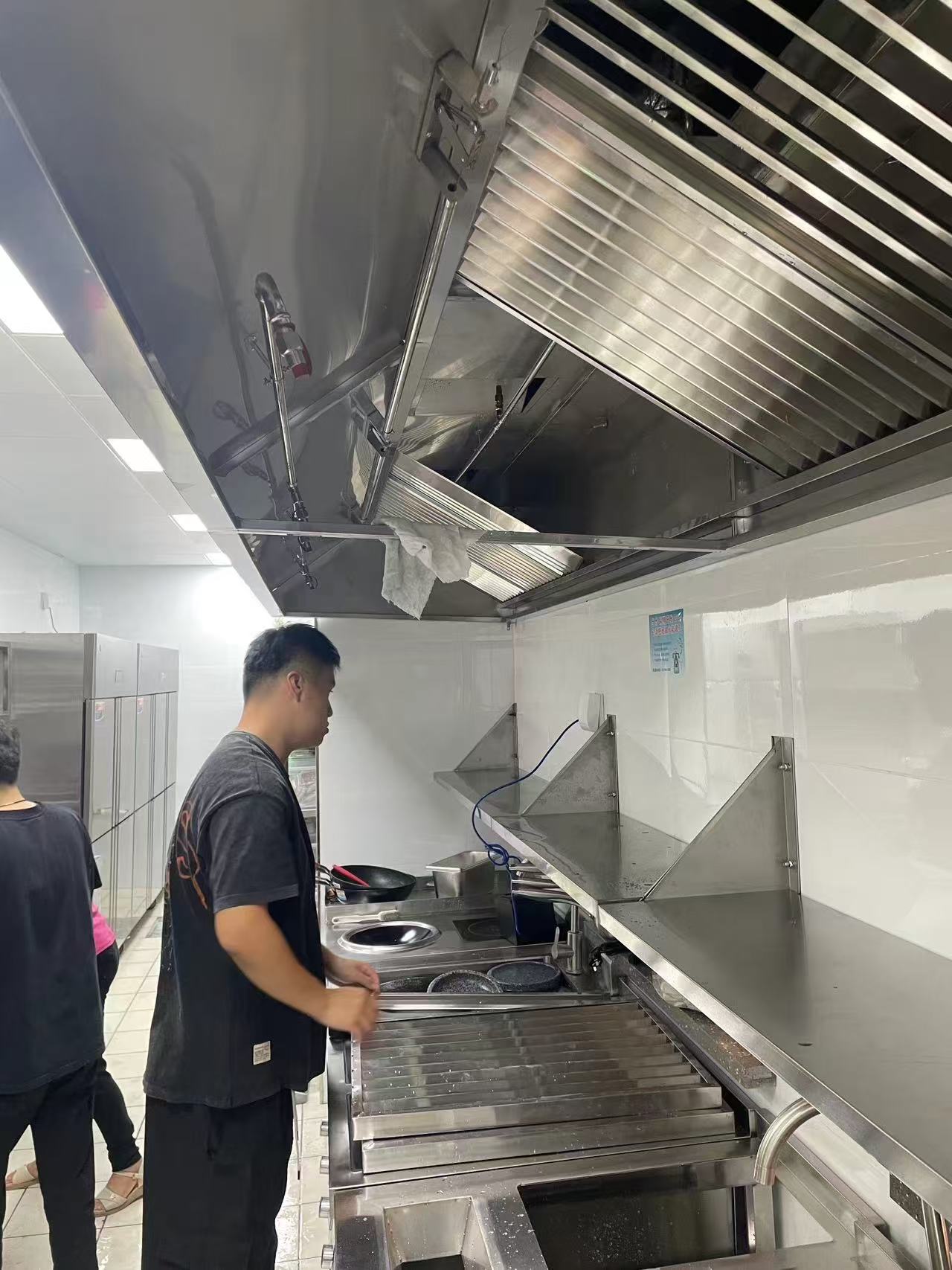 厨房自动灭火系统